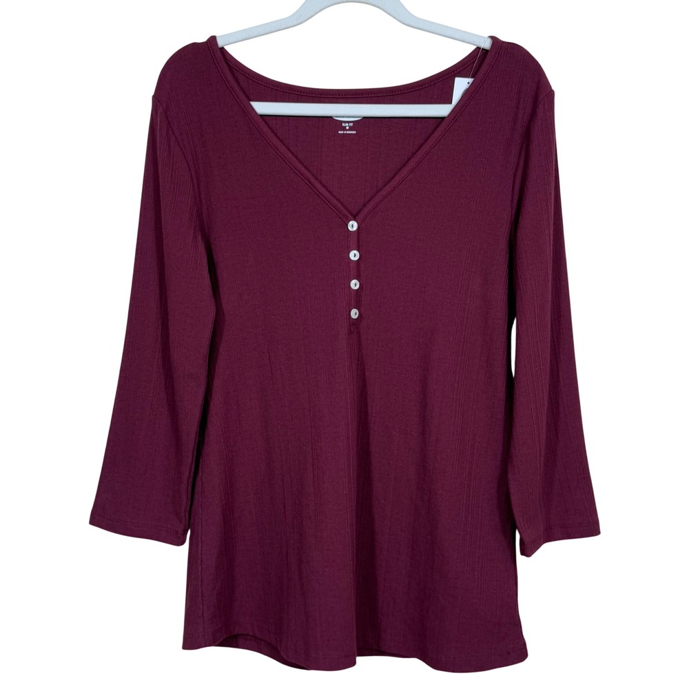 Old Navy V-Neck Slim Fit Rib‎ Knit Top Wine Stain Medium